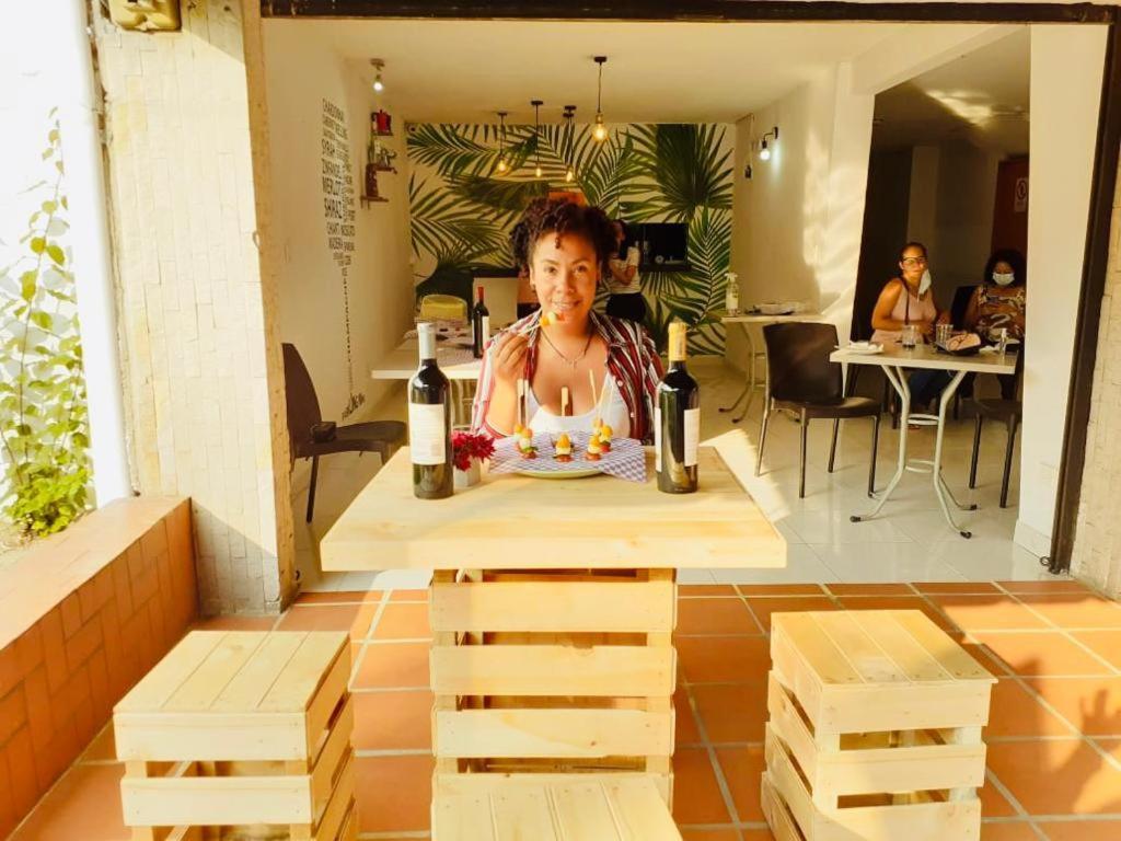 Hotel Porton Colonial Medellín Dış mekan fotoğraf