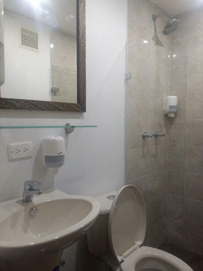 Hotel Porton Colonial Medellín Dış mekan fotoğraf