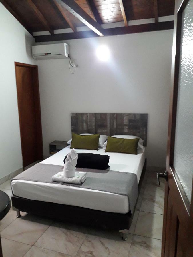 Hotel Porton Colonial Medellín Dış mekan fotoğraf