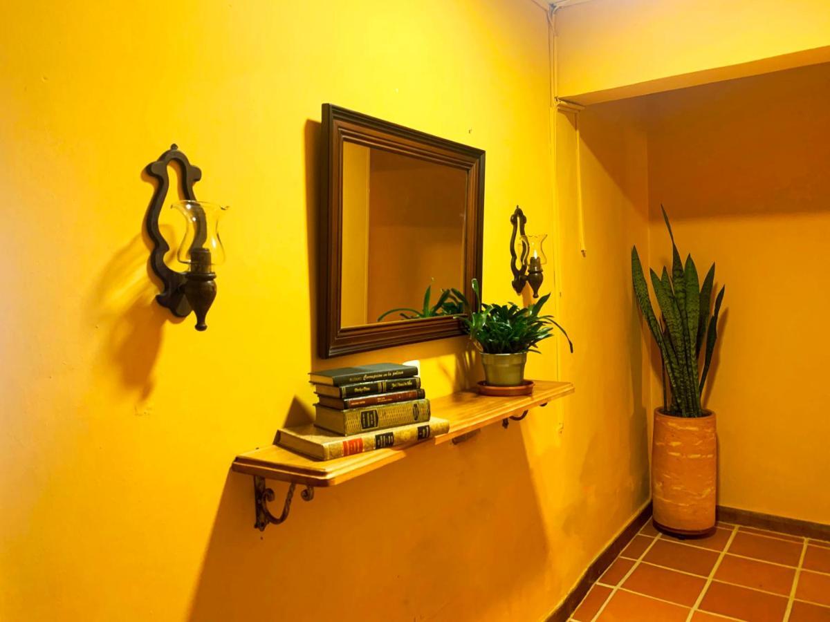 Hotel Porton Colonial Medellín Dış mekan fotoğraf
